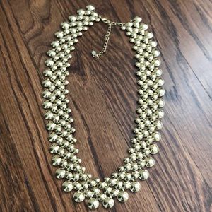 Avon necklace good tone